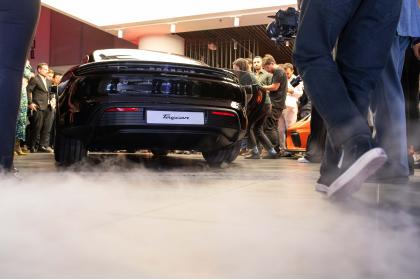 Porsche Center Αthens: Destination Porsche